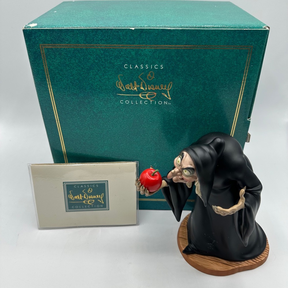 WDCC Snow White Take The Apple Dearie Witch Queen Figurine New in Box NIB COA